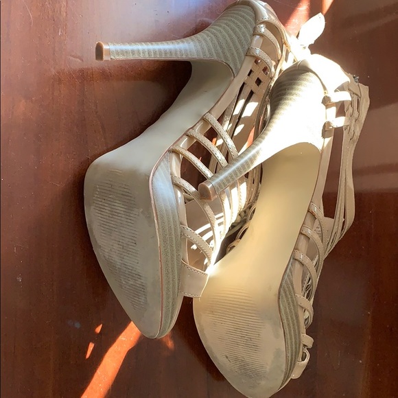 Sexy lace up Steve madden high heels - Picture 6 of 7